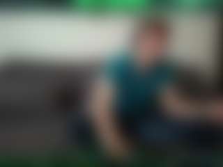 Live cam show with VelvetRise - Big Cock on TeamSkeetLive