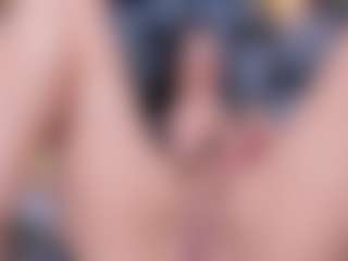 Miriam-milf's Live Sex Cam Show