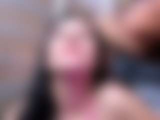 Live cam show with Miriam-milf - Lovense on SpankPalCams