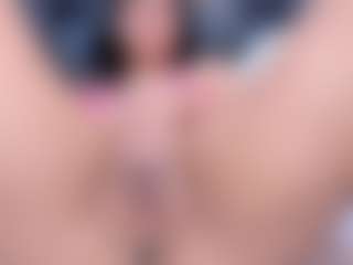 Live cam show with Miriam-milf - Skinny on Porn Luv