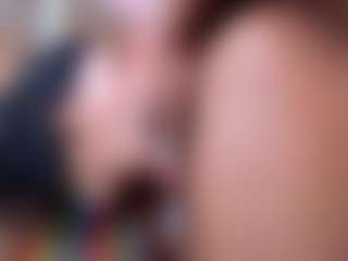 Live cam show with Miriam-milf - Striptease on Uber Horny