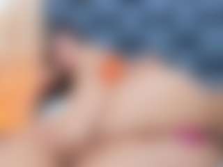 Show en direct avec Miriam-milf - Brown Eyes sur Camsoda