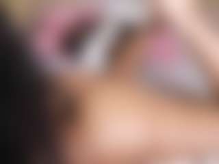 Live cam show with suzysuz - Brown Hair on iamadamtest123.com