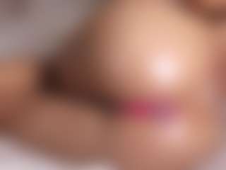 suzysuz's Live Sex Cam Show