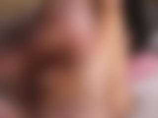 suzysuz's Live Sex Cam Show