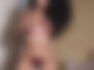 suzysuz's Live Sex Cam Show