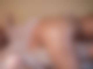 suzysuz's Live Sex Cam Show