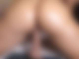 suzysuz's Live Sex Cam Show