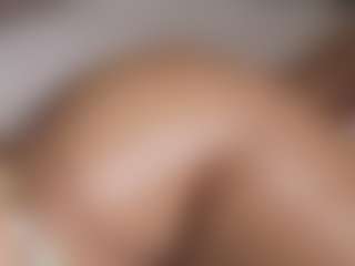 suzysuz's Live Sex Cam Show