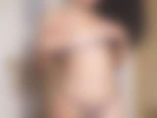 suzysuz's Live Sex Cam Show
