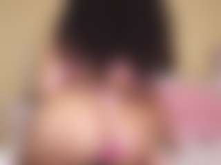 Live cam show with suzysuz - Pegging on madthumbs