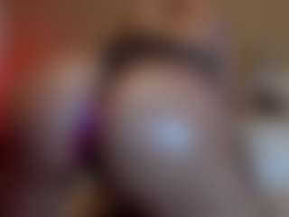 suzysuz's Live Sex Cam Show