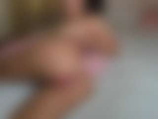 suzysuz's Live Sex Cam Show