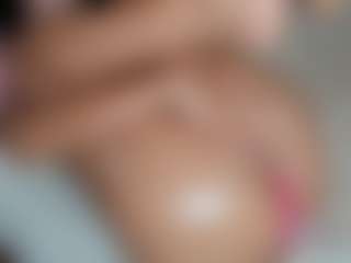 suzysuz's Live Sex Cam Show