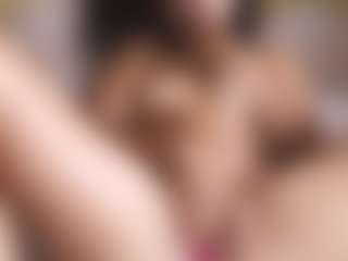 suzysuz's Live Sex Cam Show