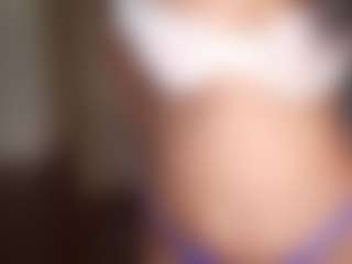 suzysuz's Live Sex Cam Show