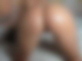 suzysuz's Live Sex Cam Show