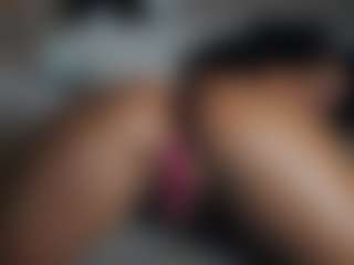 suzysuz's Live Sex Cam Show