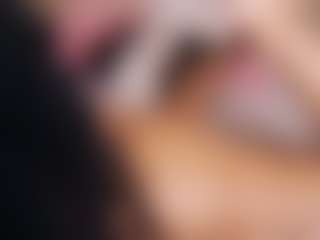 suzysuz's Live Sex Cam Show