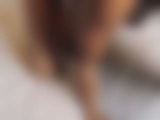 Live cam show with suzysuz - Brown Hair on Gym Cam Girls