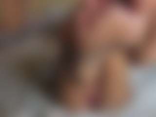 suzysuz's Live Sex Cam Show