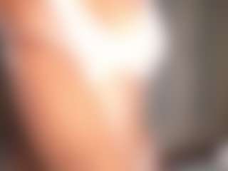 suzysuz's Live Sex Cam Show
