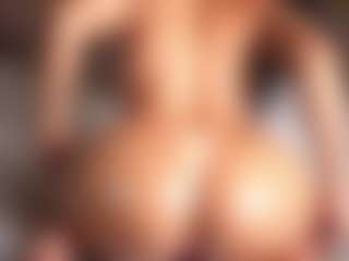 suzysuz's Live Sex Cam Show