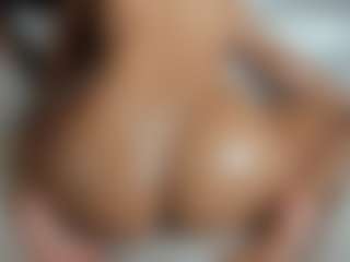 suzysuz's Live Sex Cam Show