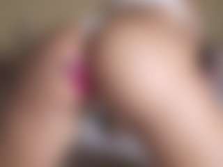 suzysuz's Live Sex Cam Show