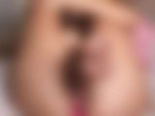 suzysuz's Live Sex Cam Show