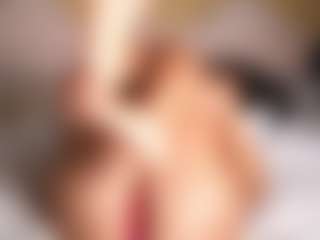 suzysuz's Live Sex Cam Show