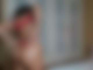 suzysuz's Live Sex Cam Show