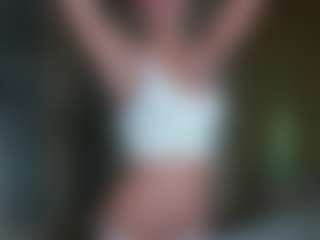 suzysuz's Live Sex Cam Show