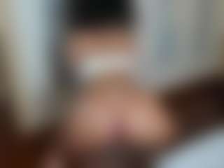 suzysuz's Live Sex Cam Show