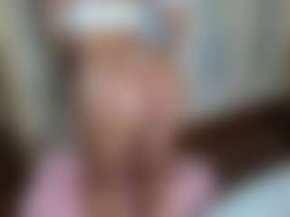 suzysuz's Live Sex Cam Show