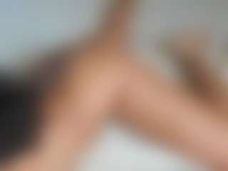 suzysuz's Live Sex Cam Show