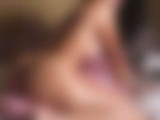 suzysuz's Live Sex Cam Show