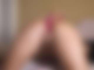 suzysuz's Live Sex Cam Show