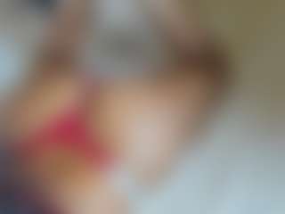 suzysuz's Live Sex Cam Show