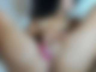 suzysuz's Live Sex Cam Show