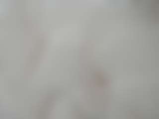 suzysuz's Live Sex Cam Show