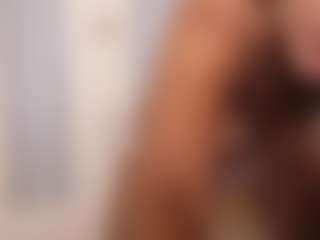 Live cam show with suzysuz - Spank Brown Hair on Camsoda