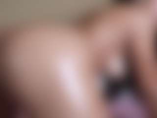 suzysuz's Live Sex Cam Show