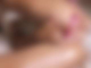 suzysuz's Live Sex Cam Show