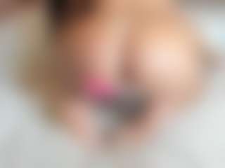 suzysuz's Live Sex Cam Show