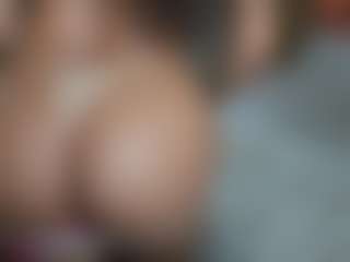 suzysuz's Live Sex Cam Show