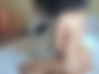 suzysuz's Live Sex Cam Show