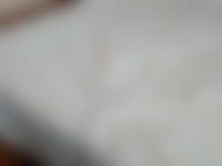 suzysuz's Live Sex Cam Show