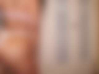 suzysuz's Live Sex Cam Show