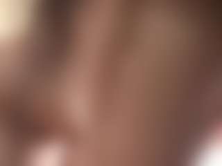 suzysuz's Live Sex Cam Show